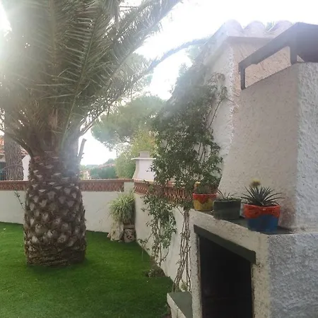 Holiday home Casa A Amb Jardi I Piscina Privada. L'Escala