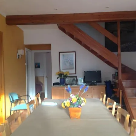 Casa A Amb Jardi I Piscina Privada. Holiday home L'Escala